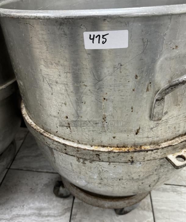 140 Qt. mixing bowl with dollie, metal, worn condition, visible rust and scratches, labeled "475."