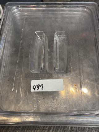 Cambro 1/2 Size Plastic Lid, clear, slight wear, label with "497" visible, set of 5 available for bid.