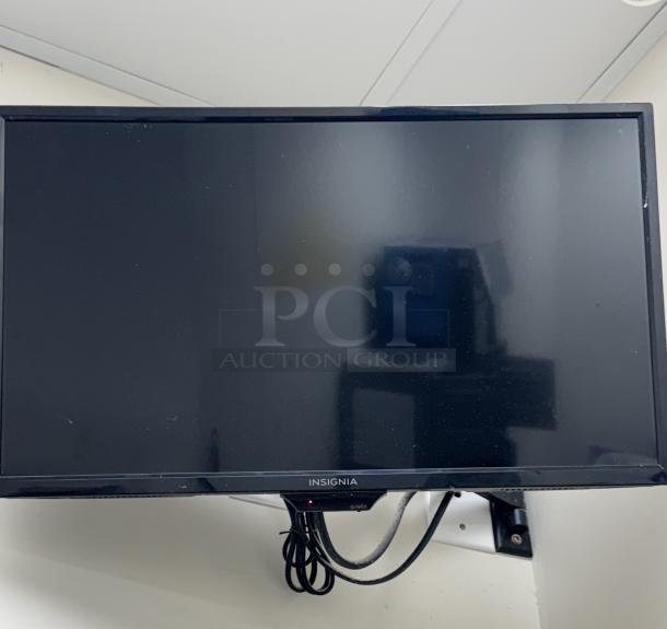 TruVision security system with two Insignia back door monitors, tested and working. Includes surge protection boxes.