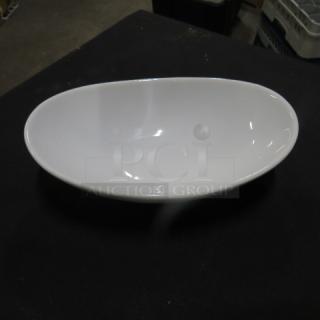 Varick Individual 8X5 Serving Dish, white ceramic, oval shape, excellent condition, 10XBID marking.