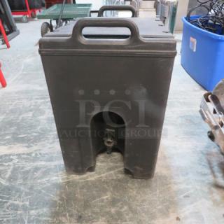 Cambro 1000LCD black beverage dispenser, durable plastic, sturdy handle, dispenser tap, good condition.