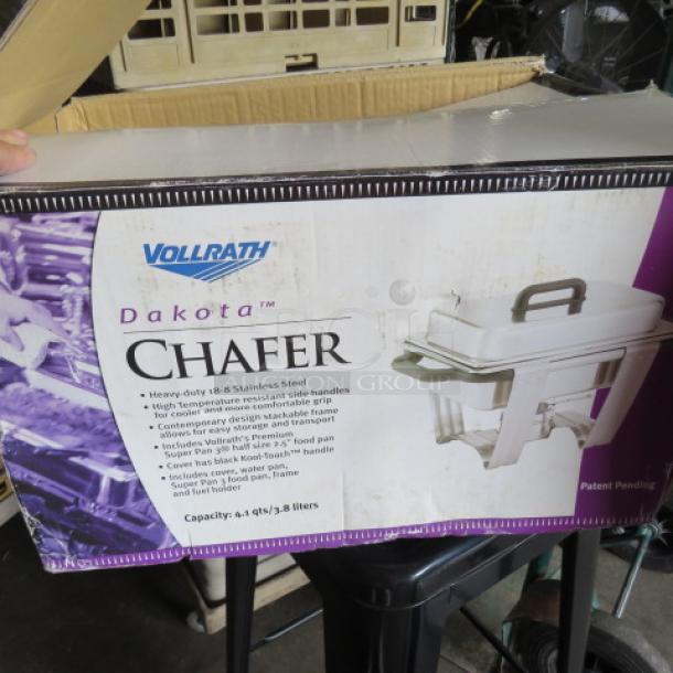 NEW Vollrath Dakota 4.1 Quart Half Size Chafer Set, Model 99870. Heavy-duty stainless steel with ergonomic handles.