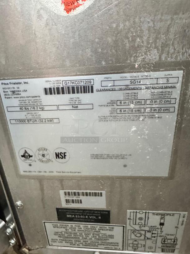 Pitco SG14S gas fryer, pristine condition, 40 lb capacity, natural gas, model label with serial number G17KC071209.