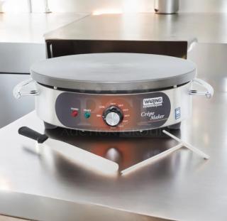 Superb Condition – Waring Commercial WSC160 – Crepe Maker – 120V – Fully Tested & Working! - Item #1211185