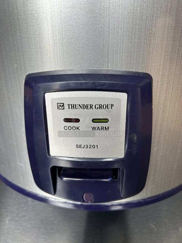 Thunder Group SEJ3201 30 Cup Electric Rice Cooker-Warmer, digital controls, tested and working, Cook/Warm indicators shown.