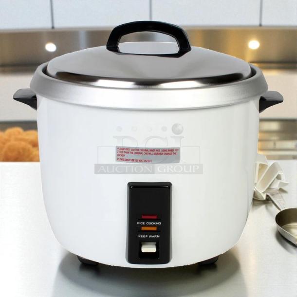 Thunder Group SEJ50000 30 cup rice cooker with digital controls in great condition, features 110-120v power, tested working.