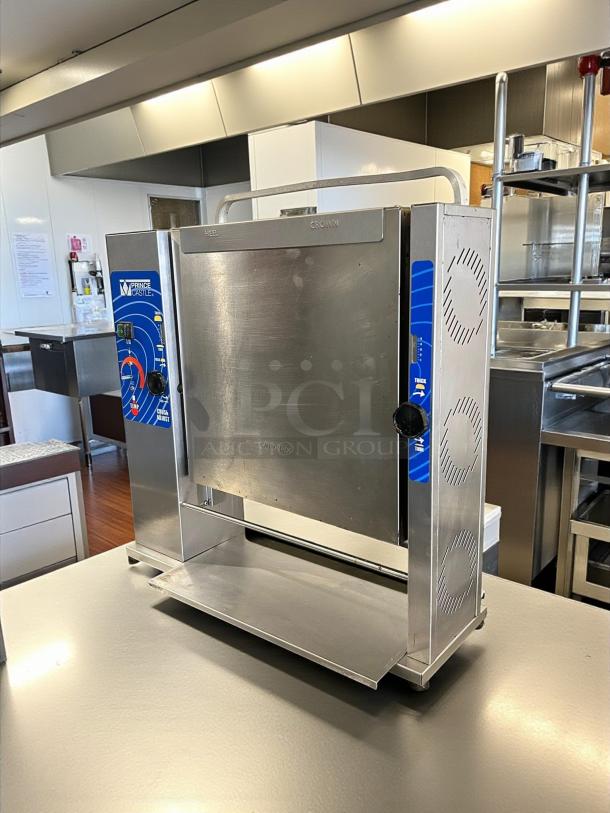Prince Castle 297-T20 Slim-Line Vertical Contact Toaster, excellent condition, tested, 1200 buns/hour, 115V, 1500W.