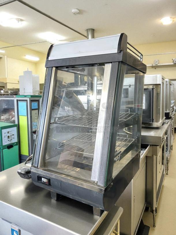 Winco HDM-13 heated display case, 13.5", self-service countertop, 3 shelves, tested working condition, 120v.
