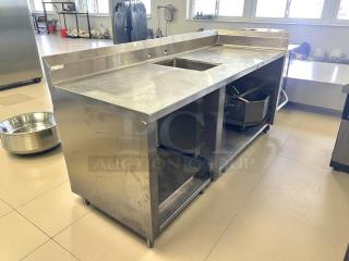Outstanding Find -  Winholt Stainless Steel Sink & Work Table 18” x 12 Baskin Sink - Great Condition - Item #1212064