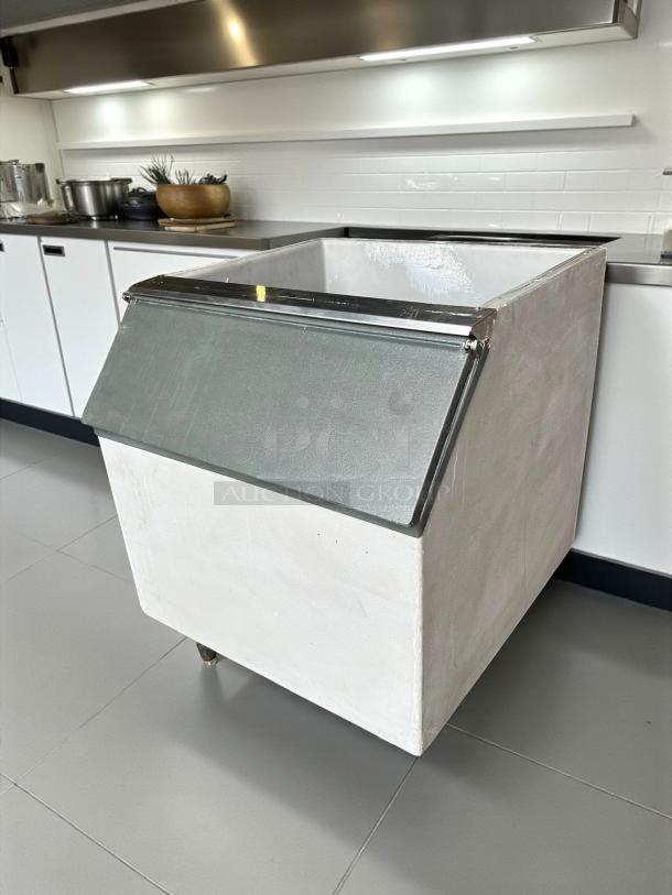 Ice-O-Matic B55PS 30" ice bin in great condition, stainless steel lid, ideal for commercial use.