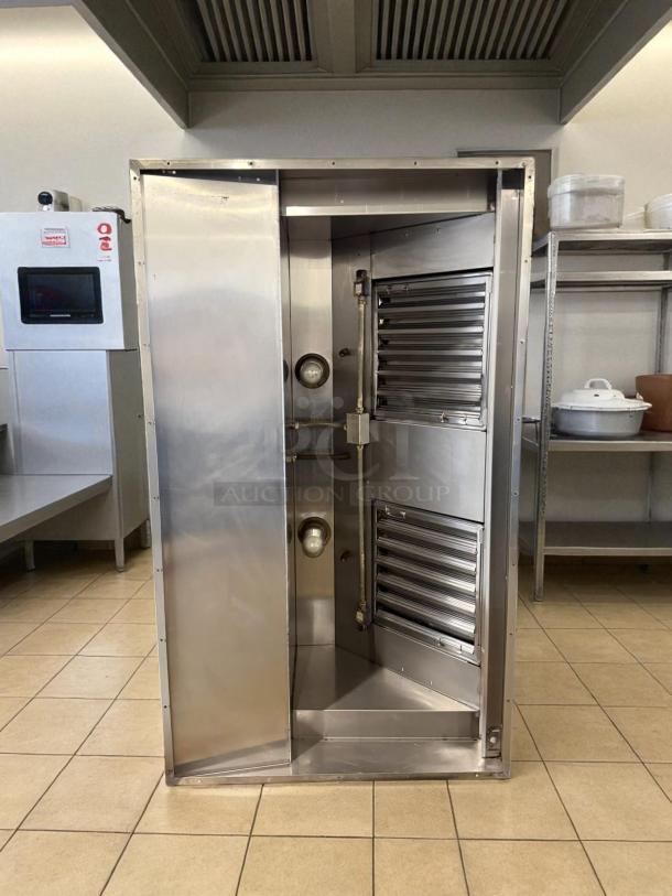 GILES 72" restaurant hood with exhaust system, stainless steel, tested and working, excellent condition.