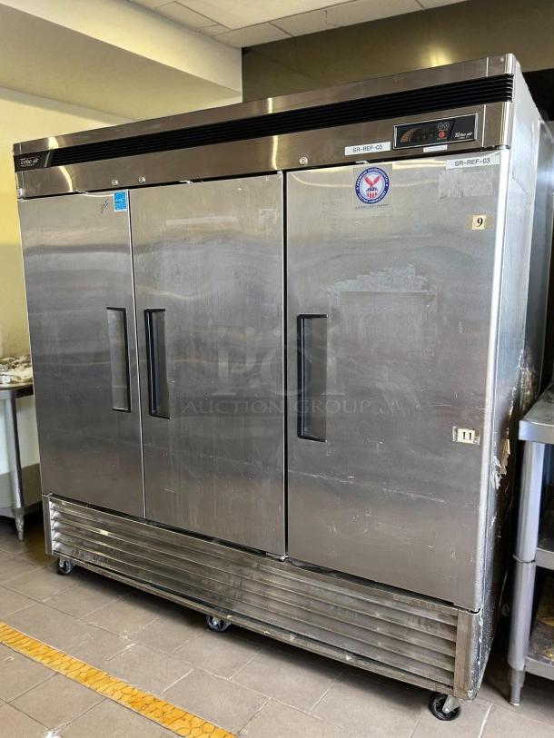 Turbo Air TSR-72SD-N Super Deluxe 82" refrigerator, triple solid doors, bottom mounted, excellent condition, tested and working.