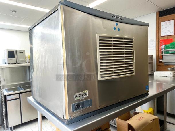 Scotsman C0530SA-1 Prodigy Plus Cube Ice Machine, stainless steel, air-cooled, 525 lb capacity, excellent condition.
