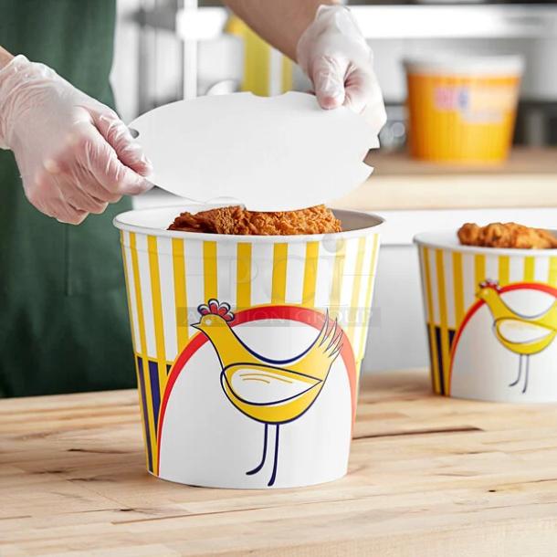 Choice 170 oz. chicken bucket with lid, colorful chicken design, excellent condition, ideal for bulk food storage or serving.