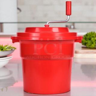 Chef Master 2.5-gallon red plastic salad spinner with manual crank, great condition, tested and working, includes brake feature.