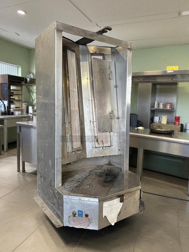 Optimal Automatics 3PG Vertical Broiler, 65 lb. capacity, liquid propane, excellent condition, tested and working.