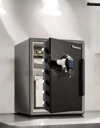 SentrySafe SFW205GPC fire-resistant, waterproof safe, 2.0 cu ft, digital keypad, outstanding condition, tested and working.