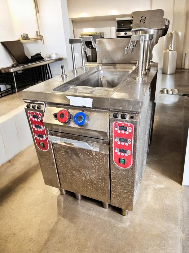 Rosito Bisani CPG1 Gas Pasta Cooker, outstanding condition, stainless steel, natural gas, fully tested and working.