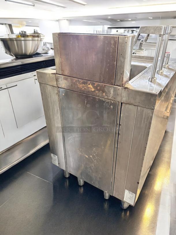 Rosito Bisani CPG1 gas pasta cooker in outstanding condition, made of stainless steel, fully tested and working, suitable for natural gas.