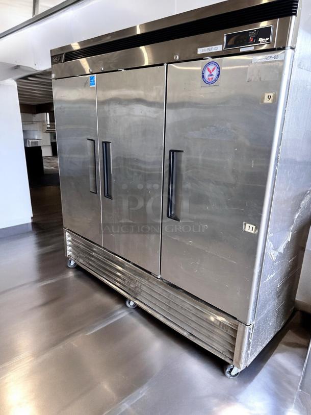 Turbo Air TSR-72SD 3-Door Deluxe Reach-In Refrigerator in outstanding condition, fully tested and working, 115V.