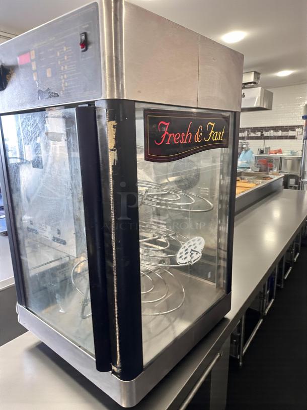 Star HFD-2A humidity cabinet/pizza warmer, 120V. "Fresh & Fast" label. Excellent condition, fully tested.