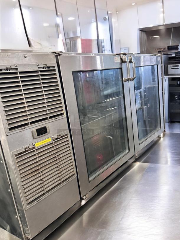 Glastender LP60-L1-XN(LR) 60" back bar cooler, double glass doors, stainless steel, excellent condition, tested, 120V.