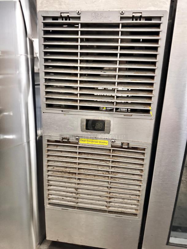 Glastender LP60-L1-XN(LR) 60" cooler; double glass doors, outstanding condition, tested, working, Saginaw USA, clean label.