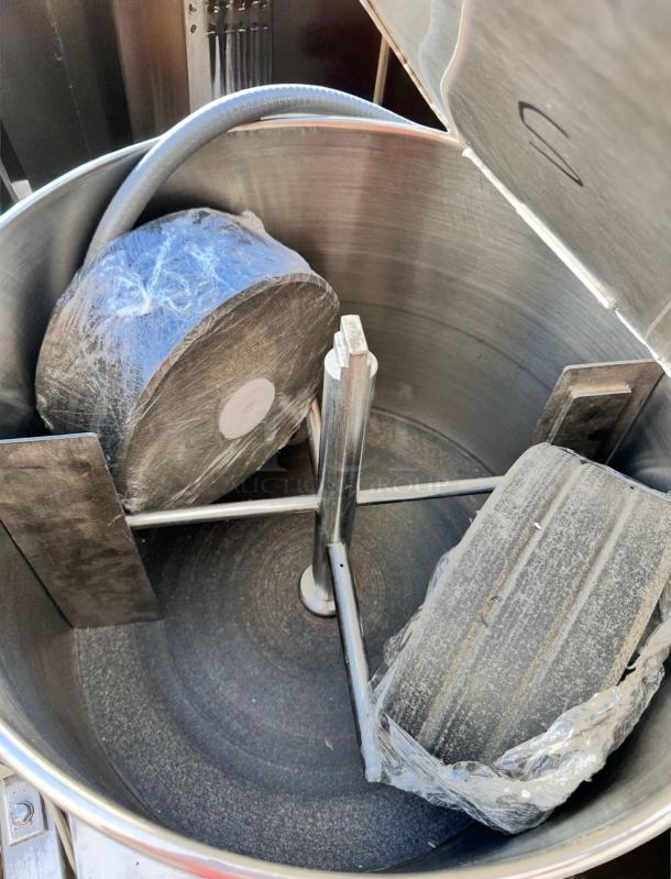 CocoaTown ECGC-65A-AV cacao grinder, stainless steel, fully operational, in outstanding condition, 220V, interior view.