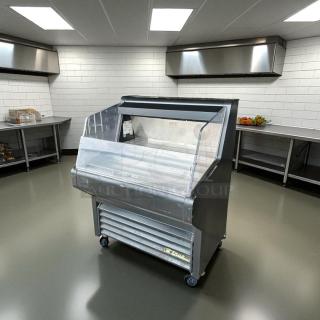 True THAC-36 refrigerated air curtain merchandiser, excellent condition, 115V, fully tested, on wheels.