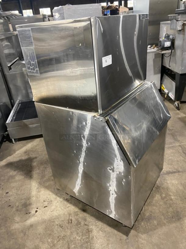 Maxx Ice MIM452 stainless steel ice maker/bin combo, 115V, on legs. Features electric operation; serial SN: 04520517154.
