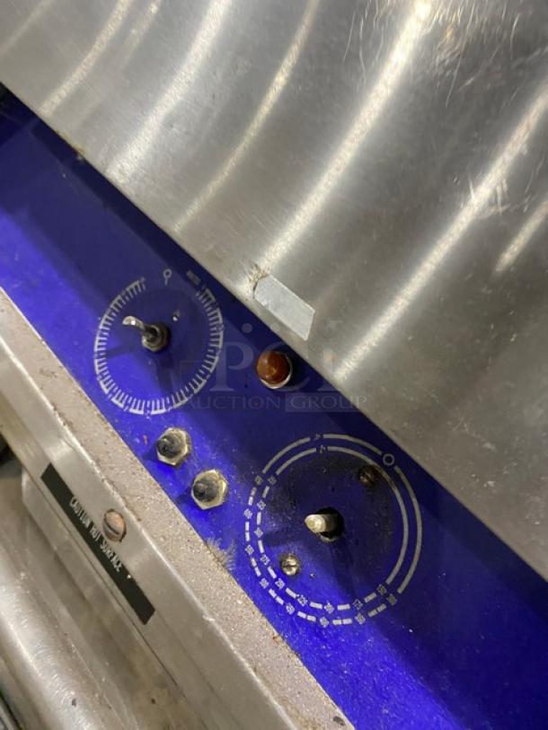 Bakers Pride P18 stainless steel electric pizza oven, single chamber, double deck, visible control knobs, used condition.