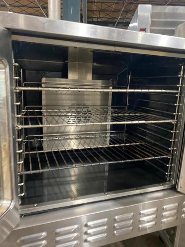 American Range Majestic Series stainless steel convection oven, natural gas, thermostatic control, includes wired rack.