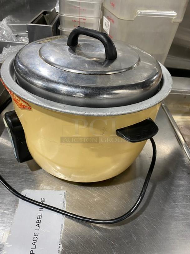 Town Commercial Electric Rice Cooker, 37-cup, Model 57137. Includes lid, SN: E37-25481, 120V. Good condition.