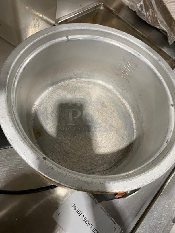 Town 57137 countertop 37-cup rice cooker interior, showing wear. Includes lid. Model: 57137 SN: E37-25481, 120V.