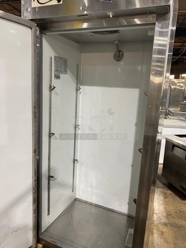 Avantco commercial stainless steel reach-in refrigerator, model 178A19RHC, single door, on casters, interior view.