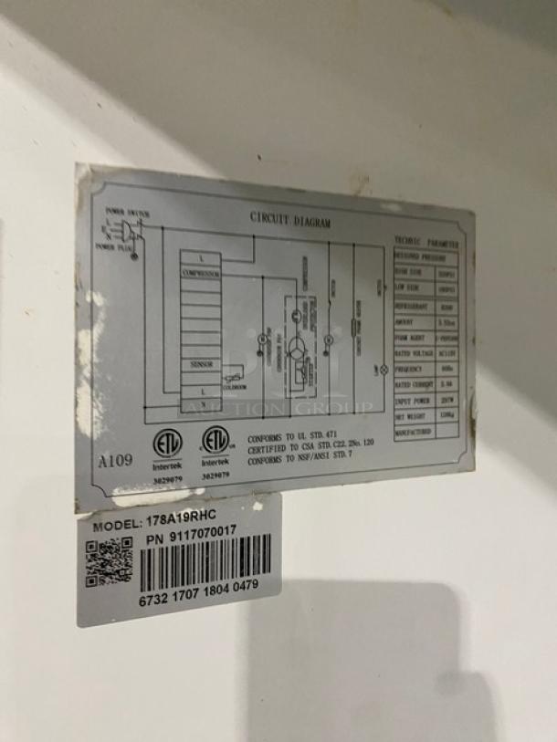 Avantco Commercial Stainless Steel Refrigerator, Model 178A19RHC, SN: 6732170718040479, 115V, with casters, circuit diagram visible.