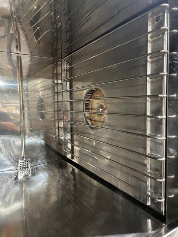 Groen HyPer Steam Series HY5E commercial stainless steel convection steamer interior, clean and well-maintained.