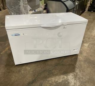KoolMore Commercial White 60" Chest Freezer, Model SCF-16C, features a poly-coated wired basket, 115V, excellent condition.