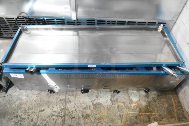 BRAND NEW SCRATCH AND DENT 2024 Avantco 177STE4SA stainless steel 4 bay steam table, electric, 120V, 1 phase, commercial use.