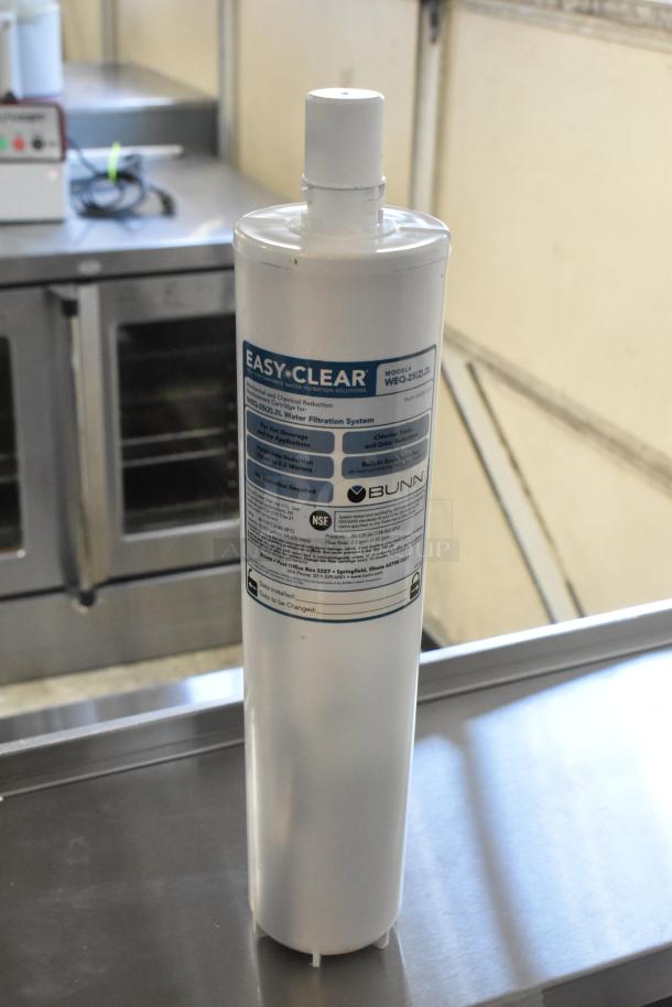 Brand new Bunn Easy Clear WEQ-25 water filter cartridge with manufacturer label. Scratch and dent condition.