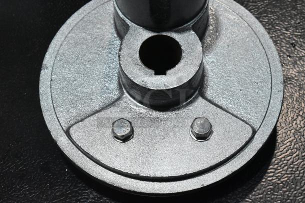 Brand new Avantco 177MX30HPLNTY axle for MX30H, MX30MGKIT, and MX30SHKIT mixers, slight scratch and dent, metallic finish.
