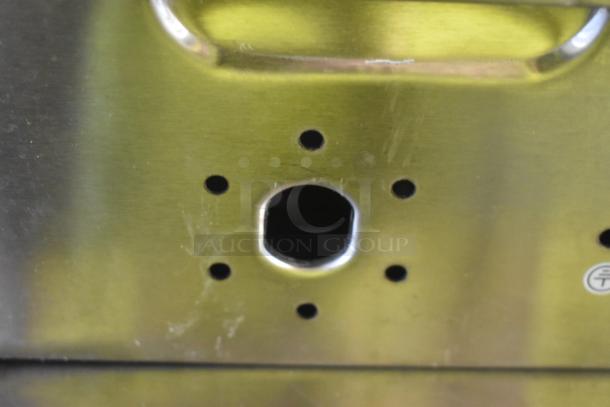 BRAND NEW Avantco 177EG16N stainless steel 16" electric countertop griddle, 120V, 1 phase, visible scratches and dents.