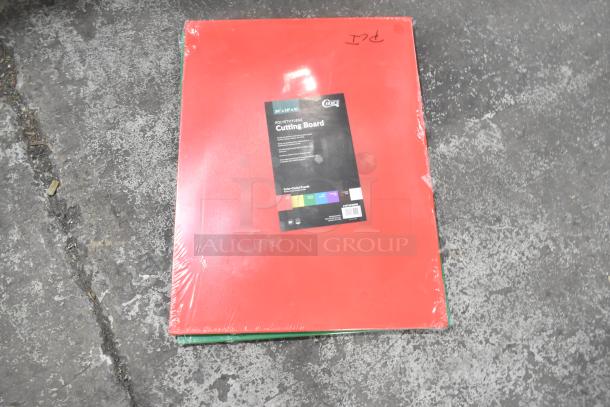 Two brand new Choice Cutting Boards in red and green. Models 40724185RD and 40724185GN. Scratch and dent condition.