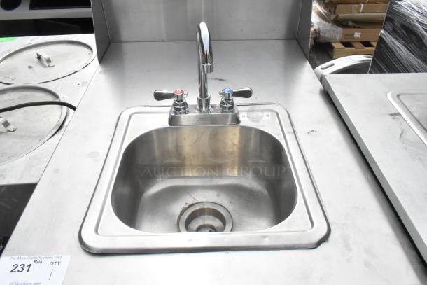 QualServ WMSC24MS stainless steel portable sink with faucet, single bay, on commercial casters, used condition.