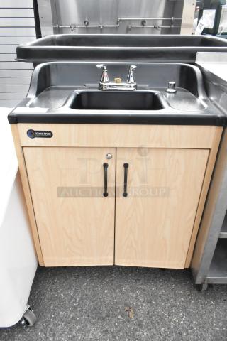 BRAND NEW SCRATCH AND DENT! Ozark River Manufacturing CHSTM-AB-AB1N Lil Premier Maple Portable Hot Water Hand Sink with Laminate Cabinet and Single Basin on Commercial Casters.  779CHSTMABAB1N - Item #1212360