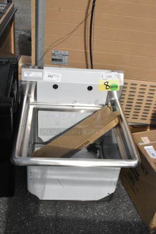 BRAND NEW SCRATCH AND DENT! Steelton 522CS11818N Single Bay Sink. - Item #1212376