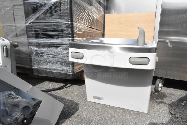 2 new Oasis Versacooler II PG8ACSL-SK310 bi-level drinking fountains, 8 GPH, 115V, with minor scuffing.