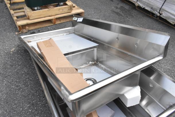 BRAND NEW Regency 600UDT50R 50" 16-gauge stainless steel dishtable, right-side sink, minor scratches, visible labels.