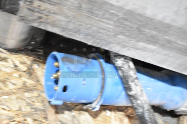 Blue electrical plug for Alto Shaam CTP10-10E Combi Oven, 208/240 Volts, 3 Phase connection.