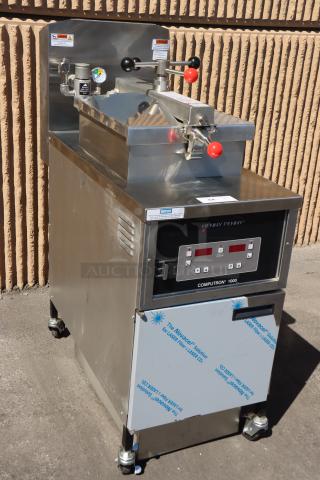 BRAND NEW Henny Penny PFE500 Electric Pressure Fryer, Computron 1000 Controls, 208V, 3 Phase, 11.25 kW, Serial AA2412065.